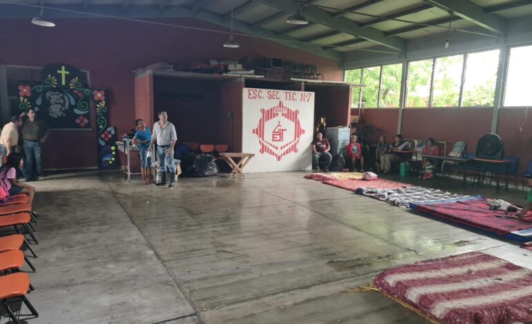  Amplían suspensión de clases en la Huasteca y Zona Media por lluvias
