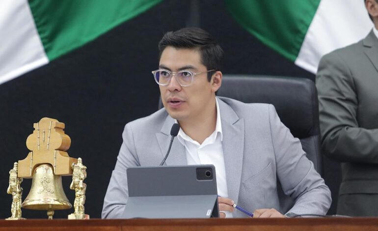  Diputado reconoce consultas y reformas pendientes al cierre del periodo ordinario