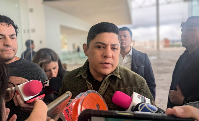  Gallardo propone sumar a Matehuala a la red de ferias de la Fenapo