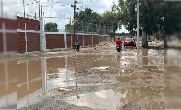  Abandono de la colonia Tercera Grande afecta a estudiantes de la zona