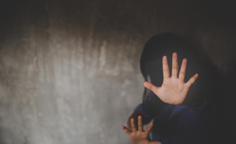  Aprueban reformas al Código Familiar para sancionar la violencia vicaria