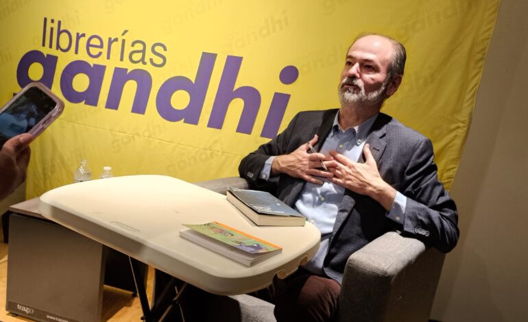  “La realidad está en entredicho”, entrevista con Juan Villoro