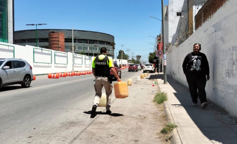  Vecinos, los principales infractores por apartar lugares cerca de la Fenapo