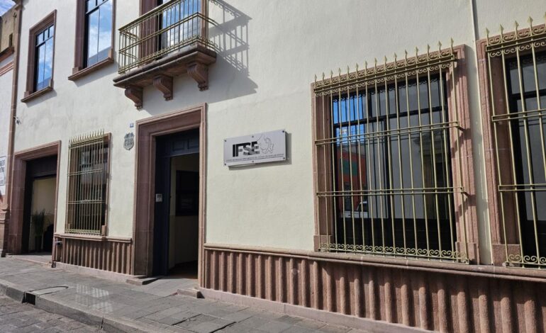  IFSE prevé improcedencia de nueva controversia constitucional de la UASLP