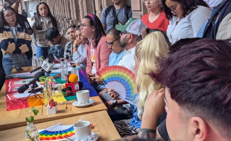  Comentarios de burla perpetúan la discriminación contra la comunidad LGBTIQ+: colectivos