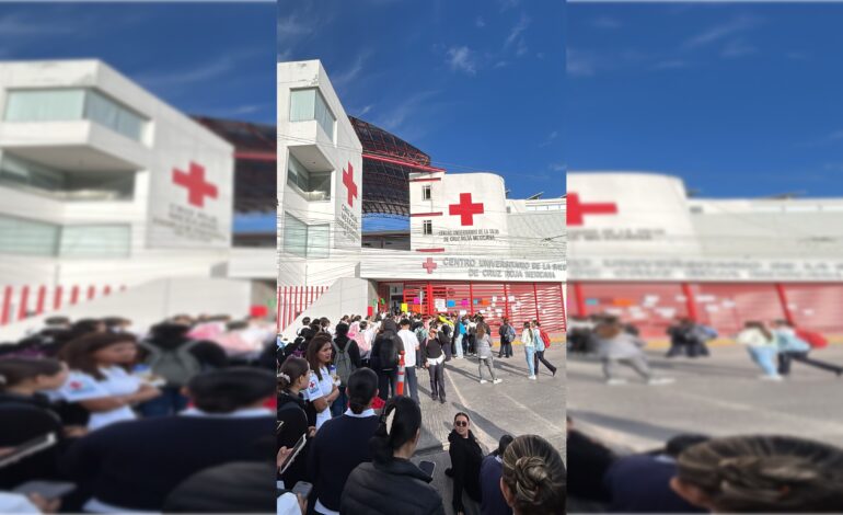  Docentes respaldan denuncias contra irregularidades en el CUS de la Cruz Roja