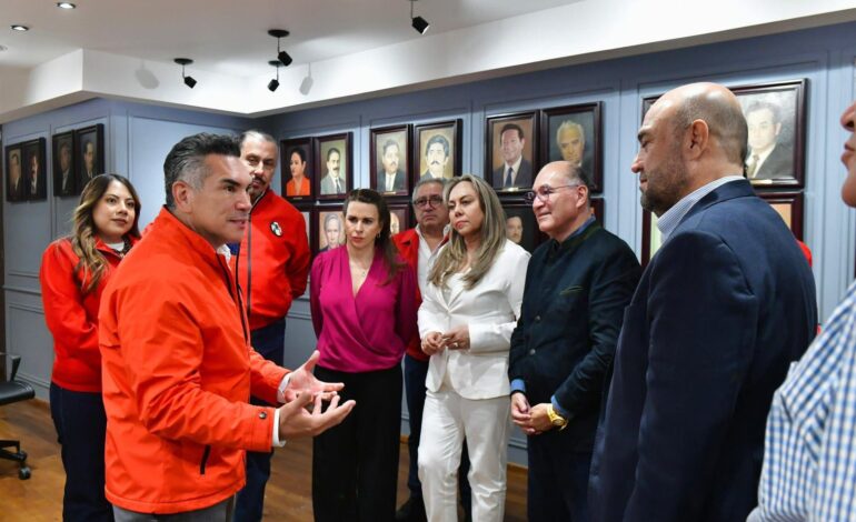  Reunión de Galindo y “Alito” es un acto de institucionalidad: Sara Rocha