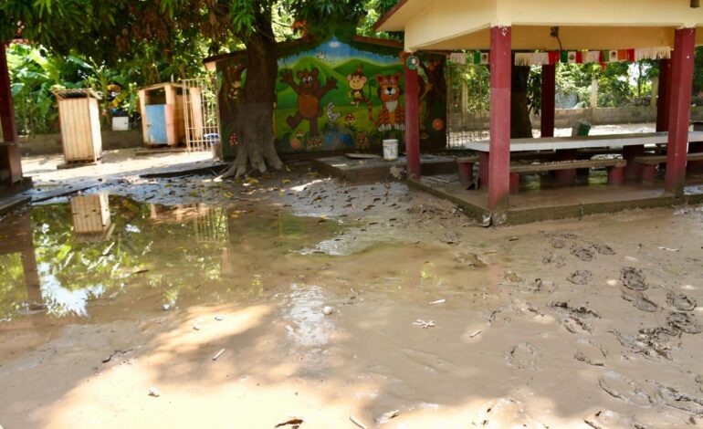  SEGE pospone atención a escuelas dañadas fuera de la Huasteca