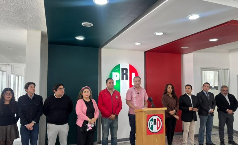  PRI busca desistir del proceso de expulsión contra Enrique Galindo
