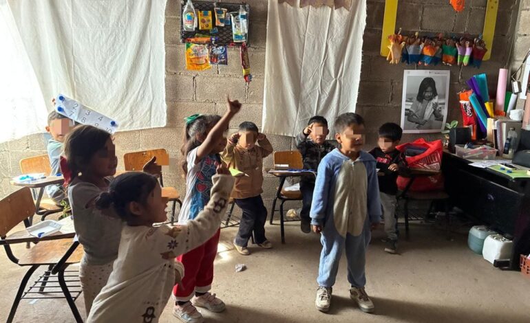  Donde la escuela se levanta con las manos: la historia de Nuevo Amanecer