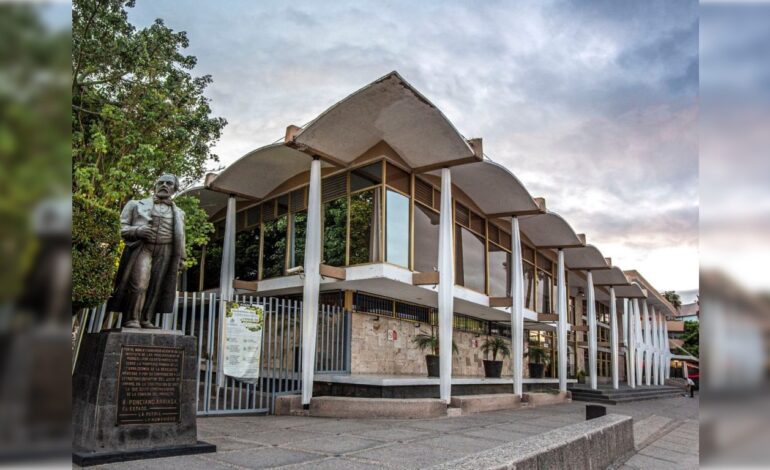  Investigan presunto abuso sexual en la Facultad de Derecho de la UASLP