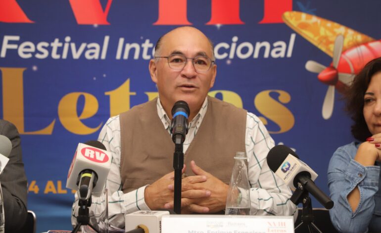  Galindo ordena revisar concesiones publicitarias en manos de los Torres Corzo