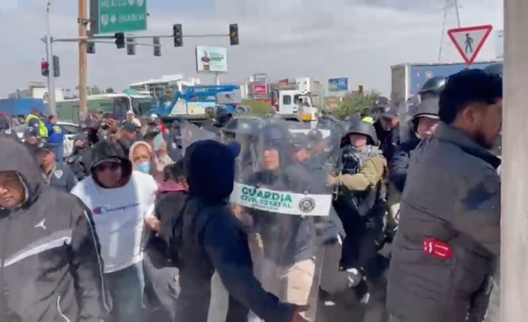  Video | GCE y SSPC reprimen manifestación de habitantes de Escalerillas