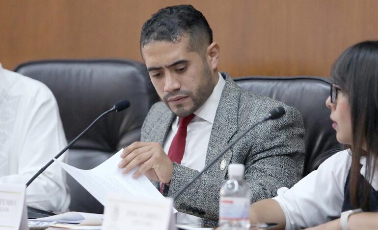  Arreola Mallol defiende sus iniciativas y niega que impliquen endeudamiento