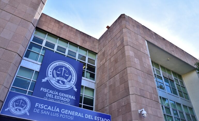  Por un amparo, no han detenido a tercer implicado en caso de abuso sexual de la UASLP