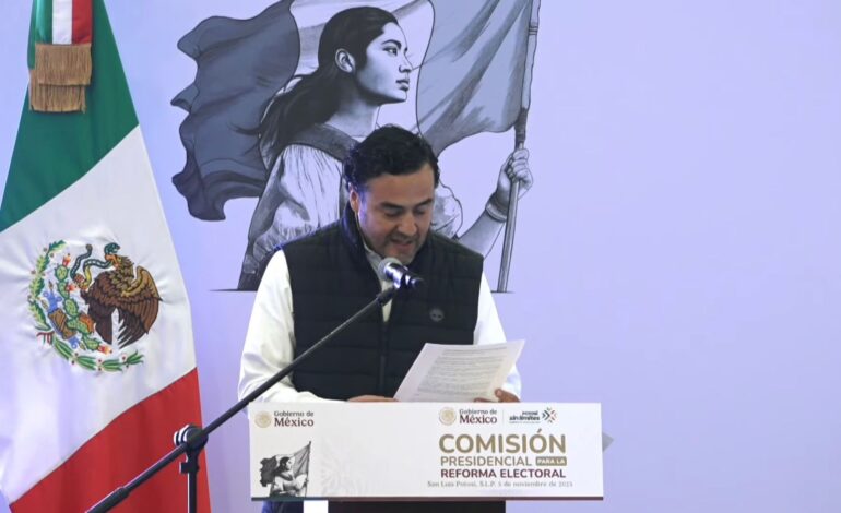  Proponen democratizar universidades dentro de la reforma electoral federal