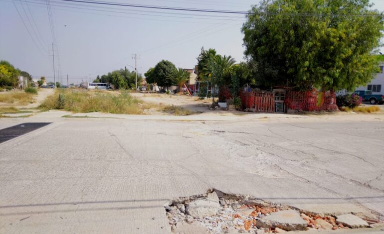  Avanza el daño causado por la Seduvop en El Sauzalito