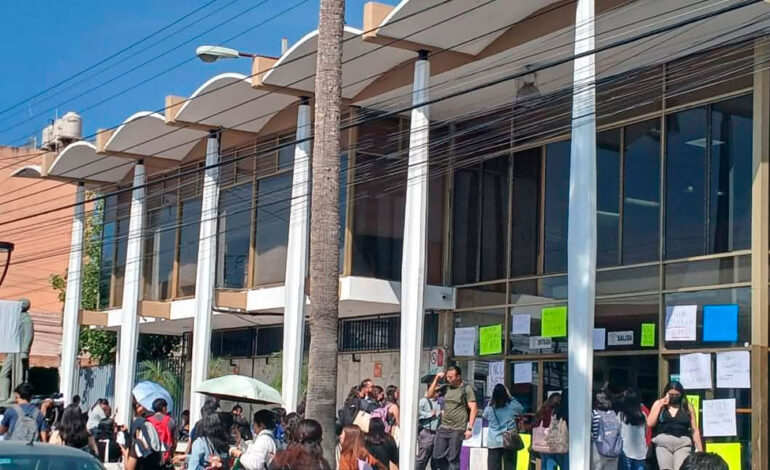  Convocatoria para elegir nueva dirección de la Facultad de Derecho carece de perspectiva de género: profesoras