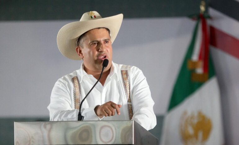  PRI y PAN señalan fallas federales tras el crimen de Carlos Manzo