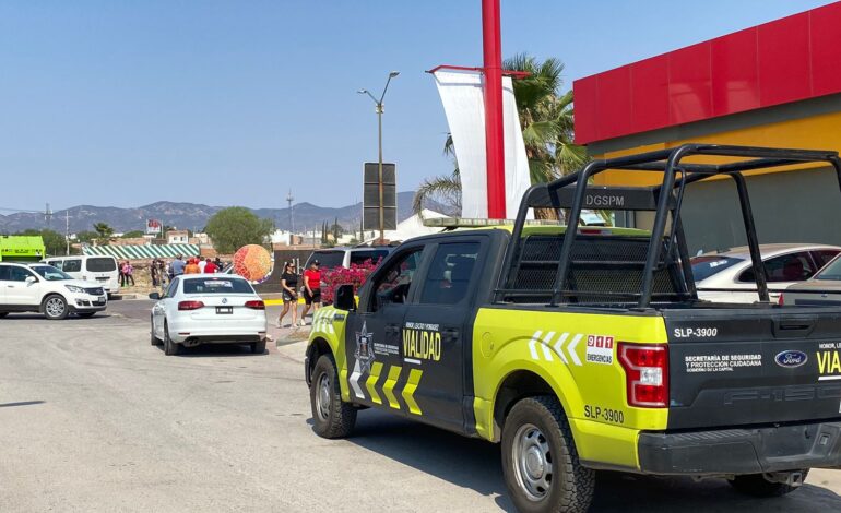  Estacionarse en lugares prohibidos y uso del celular, las infracciones más comunes en la capital potosina