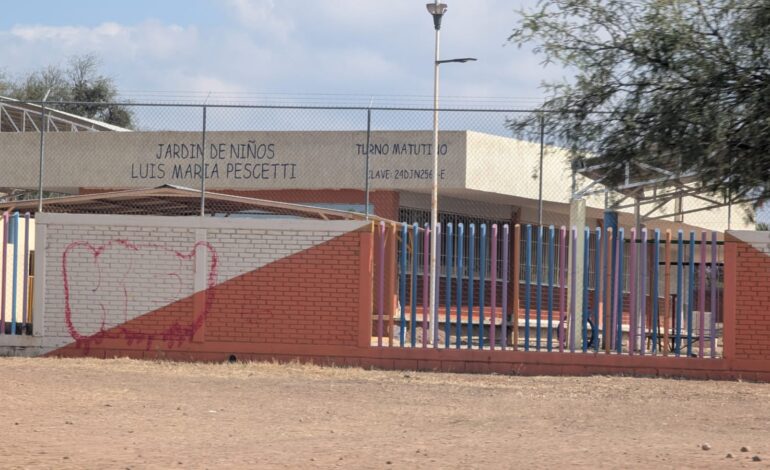  Reportan robo en kínder de Ciudad Satélite durante periodo vacacional