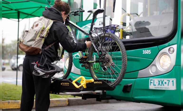  SCT estatal gestiona proyecto para incluir portabicicletas en unidades de MetroRed