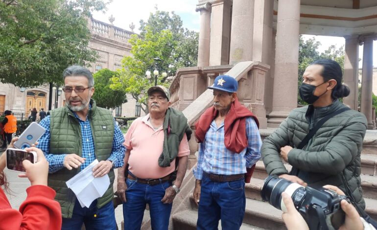  Video | Trabajadores del Ayuntamiento de Villa Juárez denuncian salarios y jornadas abusivos