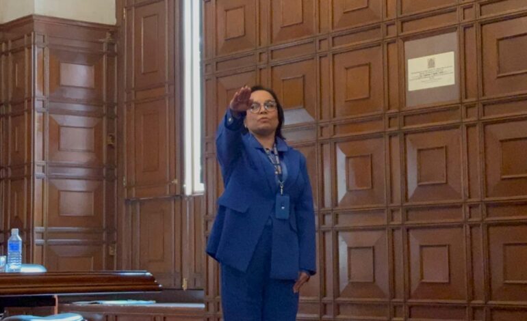  Video | Georgina González rinde protesta como directora de la Facultad de Derecho de la UASLP