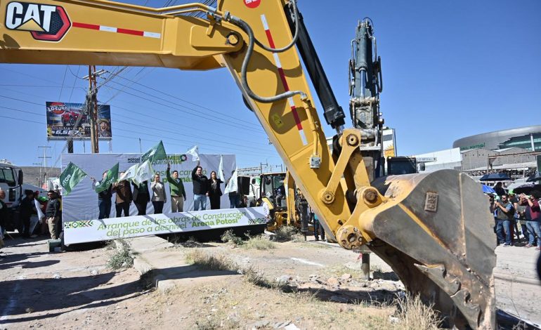  Construcción de desnivel en anillo Periférico arrancó sin licitación, admite Seduvop