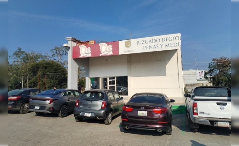  Tras una década de espera, familias confrontan a feminicida de Tamuín en audiencia