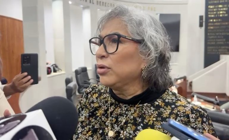  Video | Rita Rodríguez reprocha a alcalde de Vanegas por dejar Morena e irse al PVEM