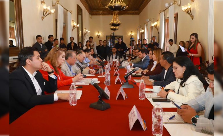  Se acudirá a la FGE si hay anomalías en la subasta de inmuebles del Ayuntamiento de SLP: Mercado Garay