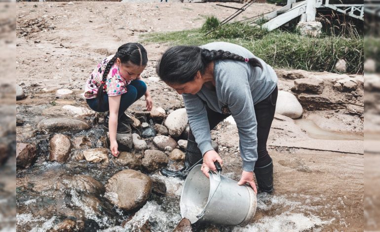  Es urgente atender las desigualdades tanto de género como de acceso a agua potable: UNAM
