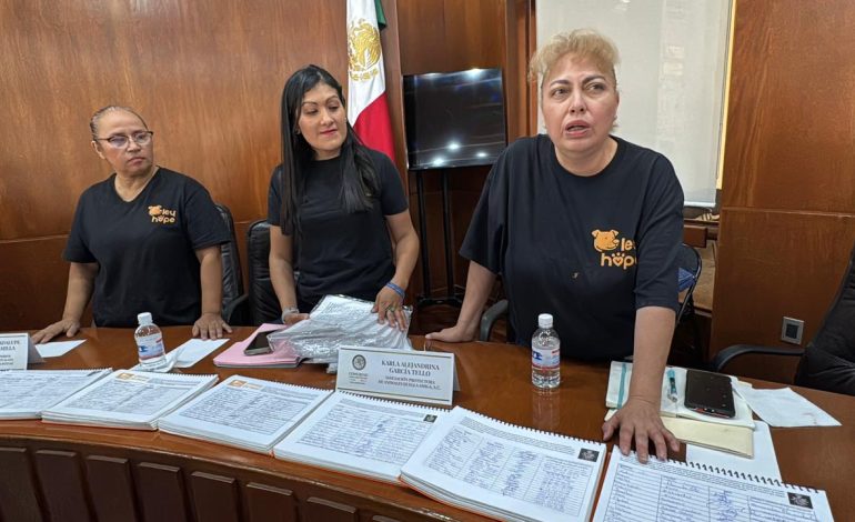  Activistas entregan más de 17 mil firmas al Congreso para impulsar la Ley Hope contra el maltrato animal