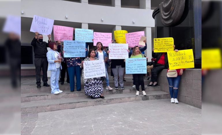  Jubilados del Poder Judicial reclaman adeudos y omisiones en actualización salarial