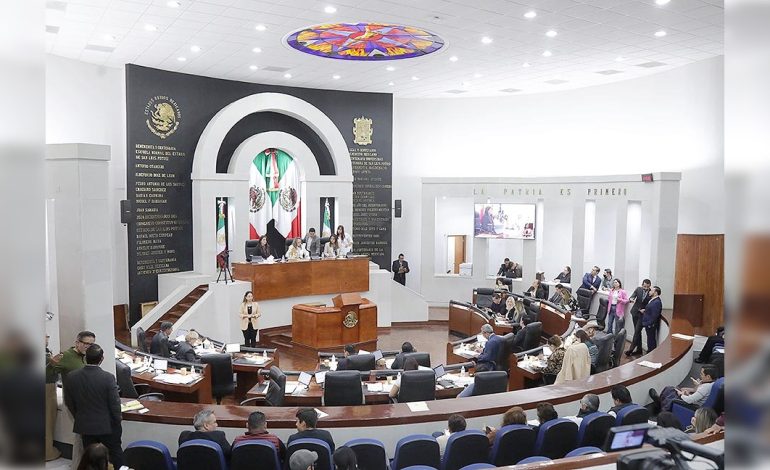  Iniciativa del PVEM replica reformas rechazadas de Morena