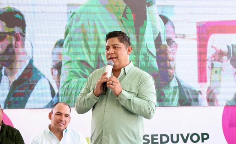  Gallardo anuncia proyecto de nuevo puente en Lomas del Tecnológico