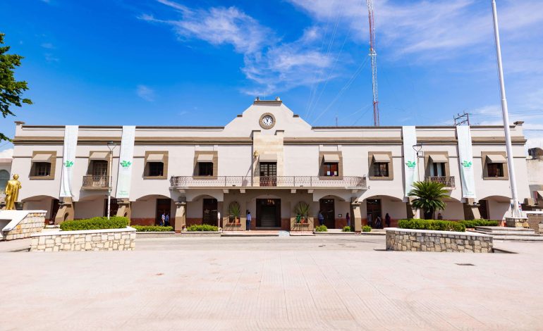  Ayuntamiento de Ciudad Valles admite que no puede construir un cementerio municipal