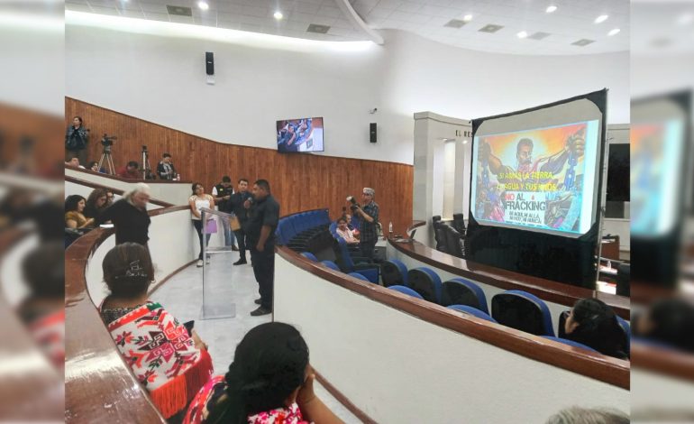  Consejeros tének y nahua señalan omisiones de Congreso de SLP en foro contra el fracking