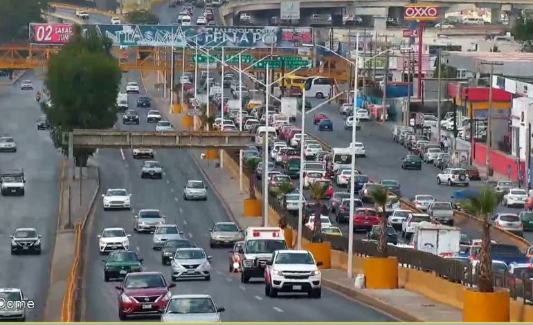  Congestión vehicular en SLP aumentó 36% en un año, reporta estudio internacional