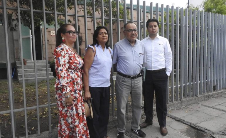 Trabajadora denuncia despido injustificado del IMSS y acusa represalias