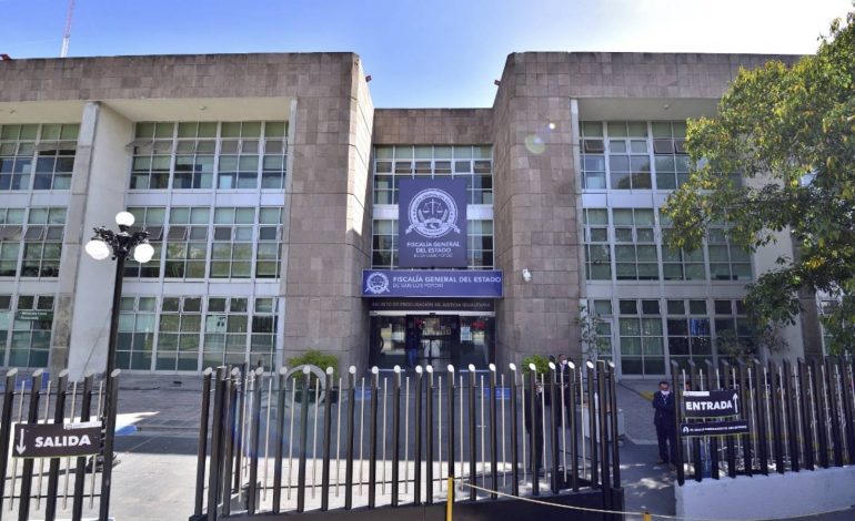  FGESLP detiene a 2 mujeres por presunta manipulación de imágenes con IA