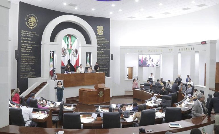  Tribunal Electoral de SLP ordena al Congreso dictaminar la Ley Santi en tres meses