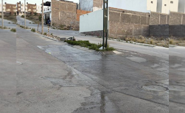  Denuncian nueva descarga de aguas residuales en el río Calabacillas