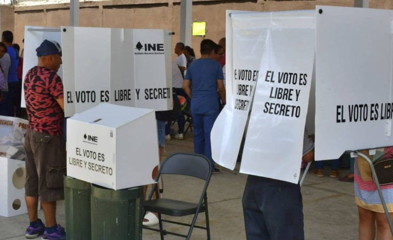  Especialista advierte riesgos constitucionales y políticos en reformas electorales de SLP