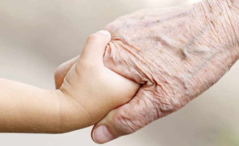  Aumentan casos de abandono de menores y adultos mayores en la capital potosina