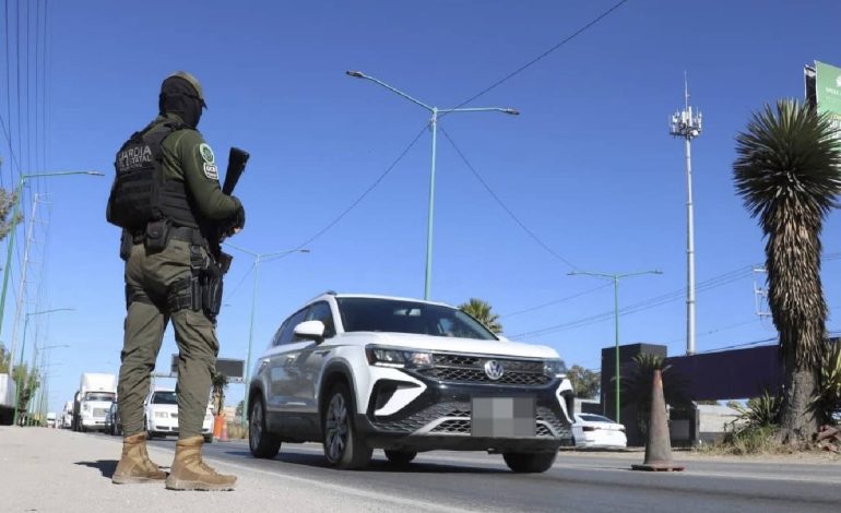  Elementos de la Guardia Nacional y el Ejército arriban a Tamuín tras hechos violentos