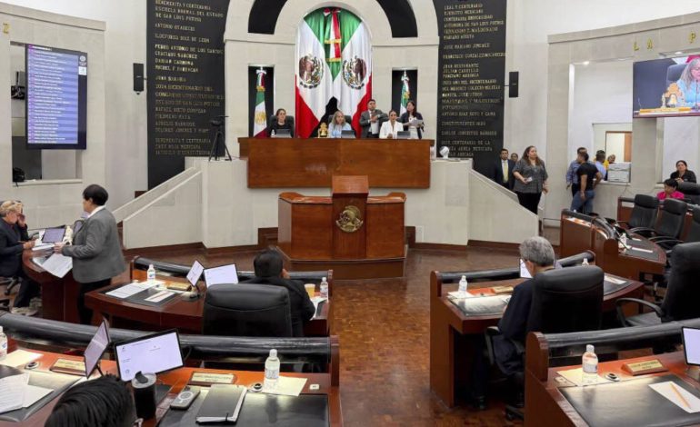  Reforma electoral suma control de confianza voluntario, voto en prisión preventiva y más recursos para mujeres y juventudes