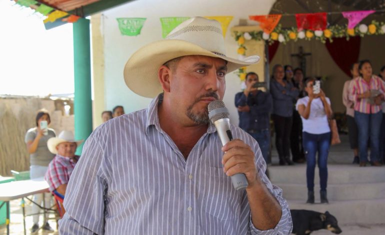  Alcalde de Vanegas defiende destitución de síndico y secretario particular