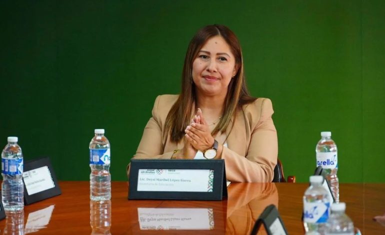  Titular de la SEGE responde a críticas por su falta de experiencia en educación